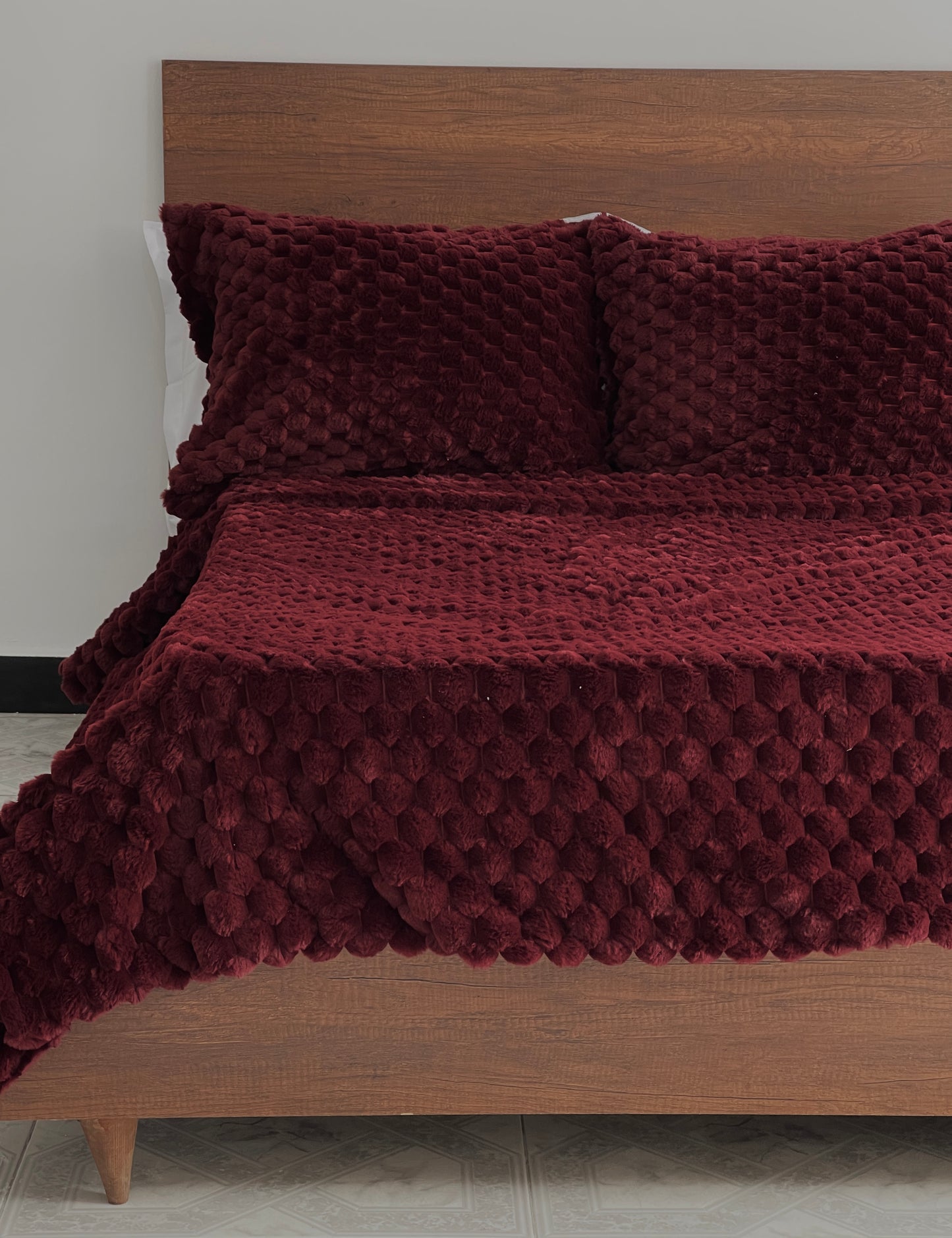 Wine Red Faux Fur Bedding Set