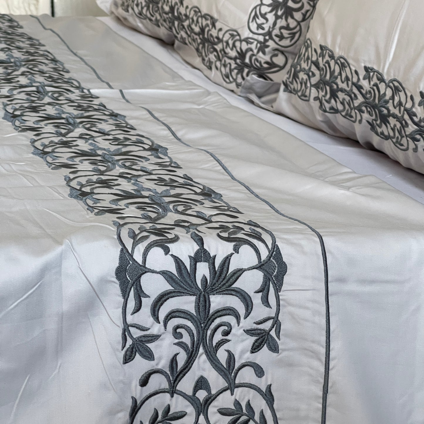Embroidered Bedsheet Set