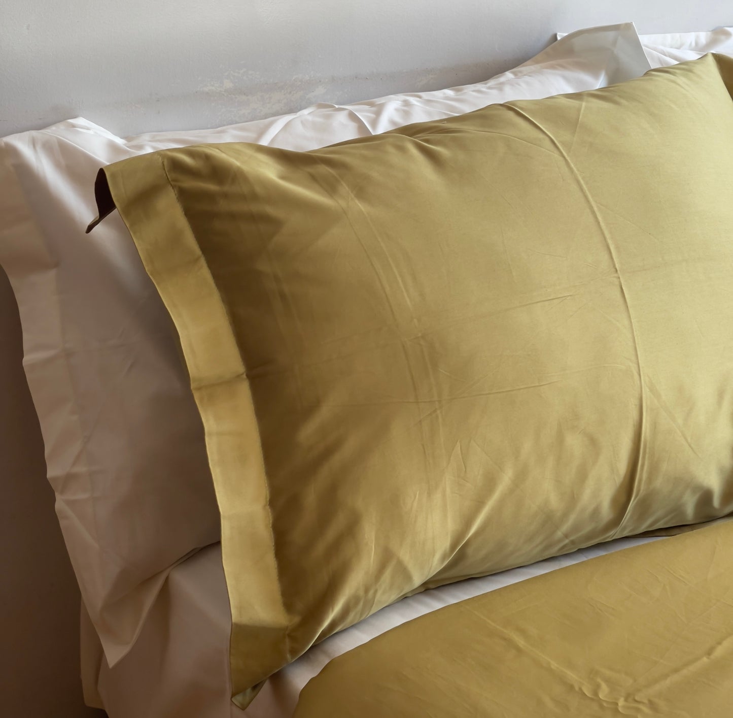 Luxe Sateen Bed Sheet Set