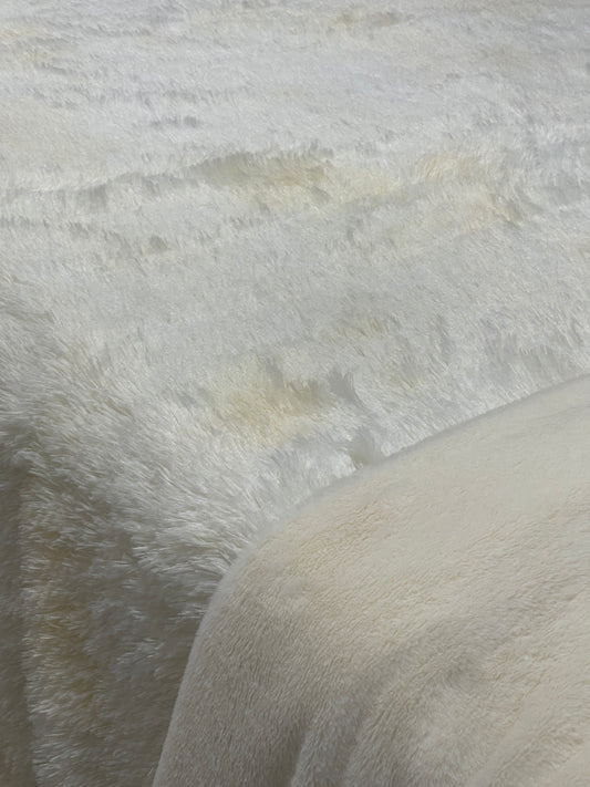 Pearl Faux Fur Bedding Set