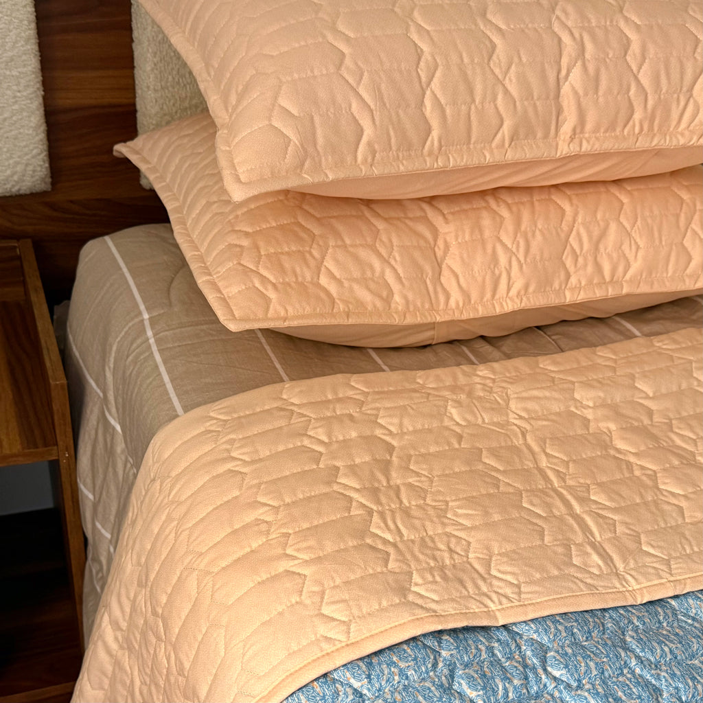 Solid Quilt Set