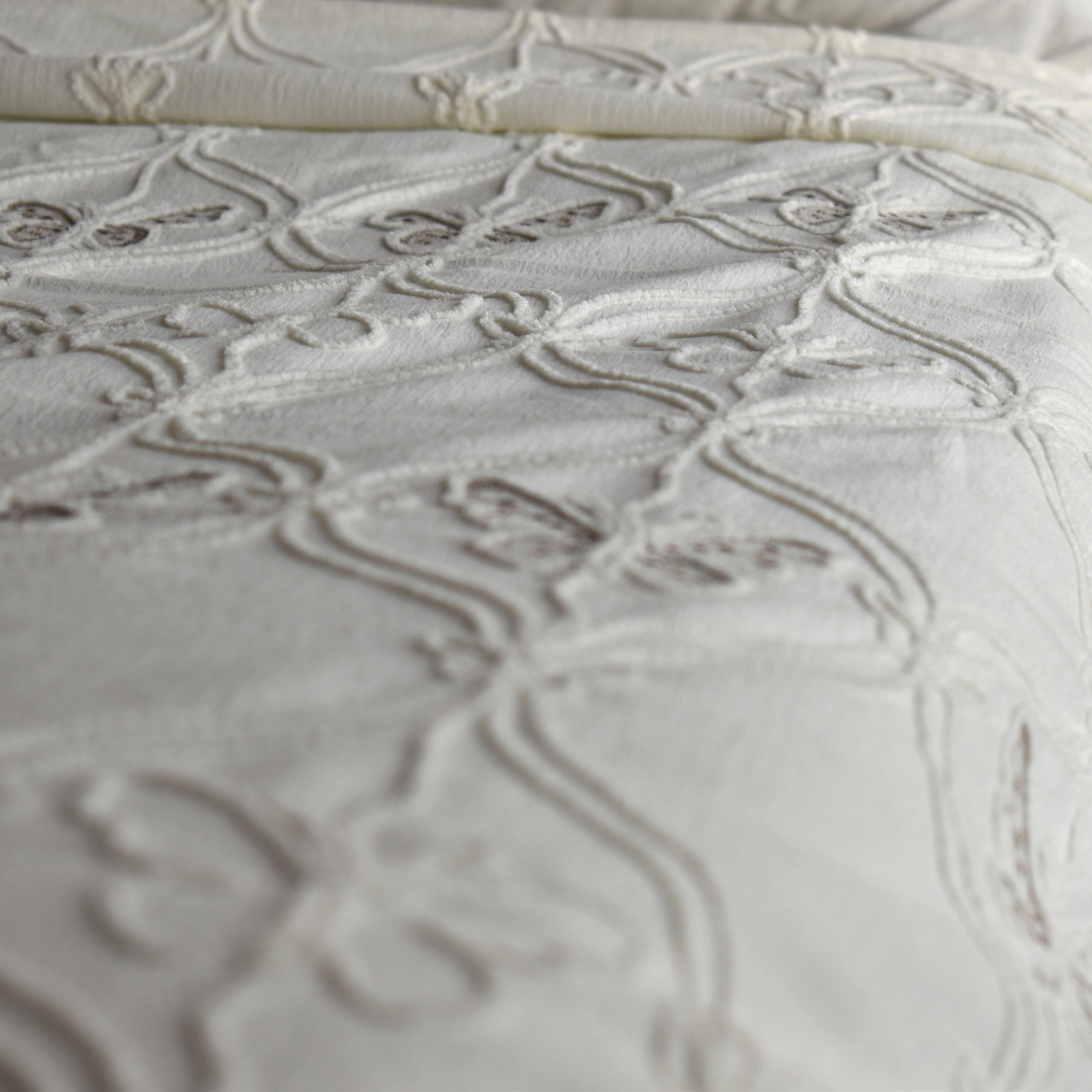 Bridal Bliss Bedspread Set