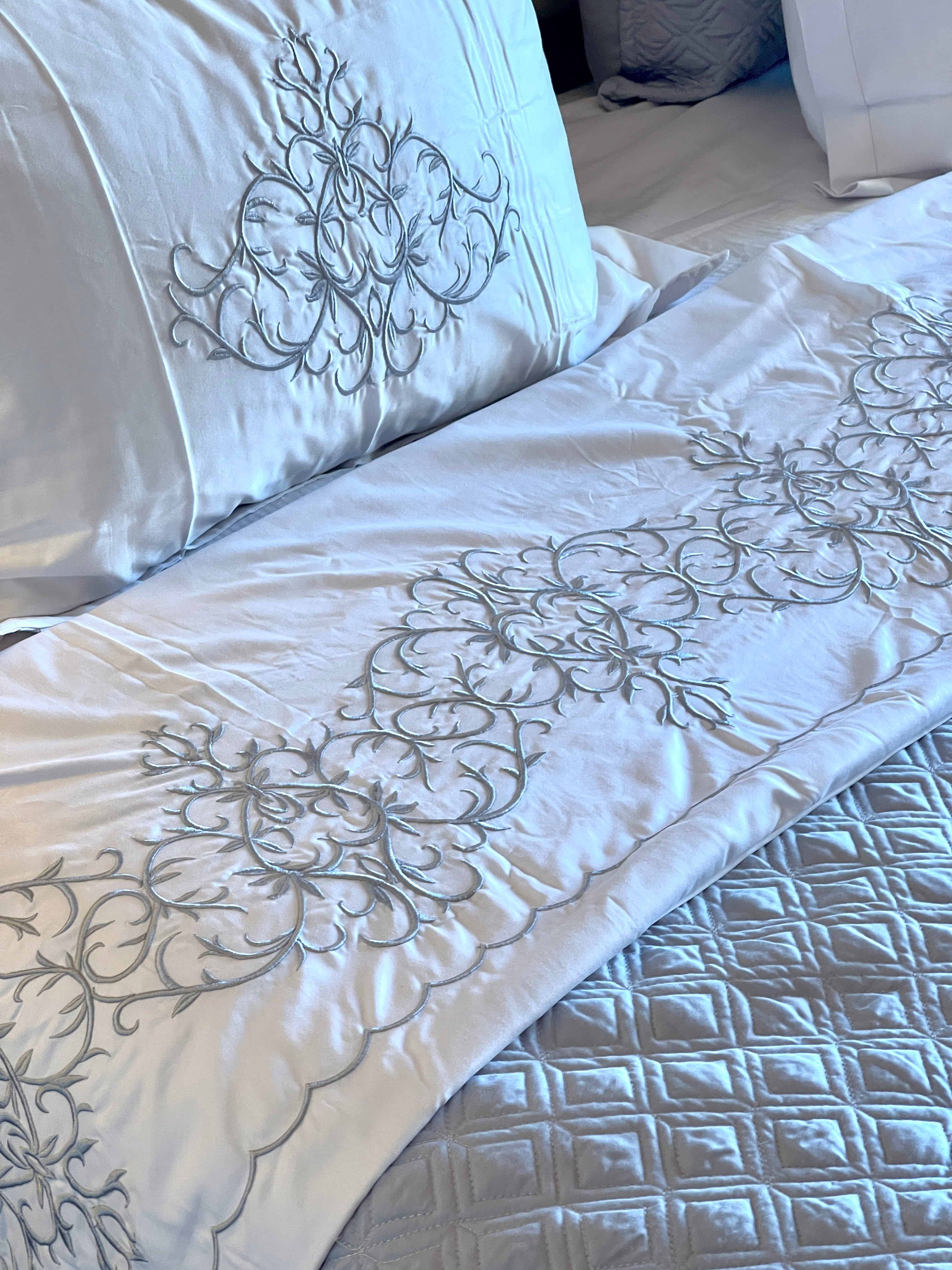 Embroidered Bedsheet Set