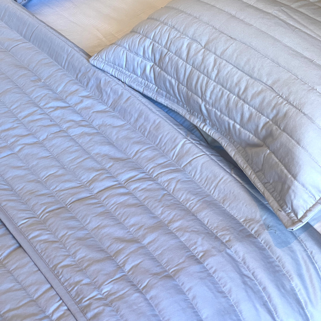 Solid Quilt Set