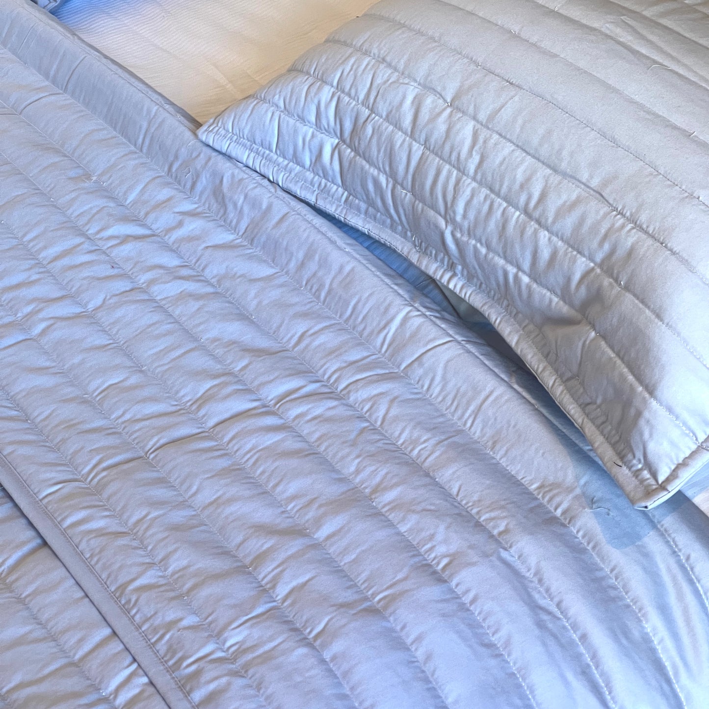 Solid Quilt Set