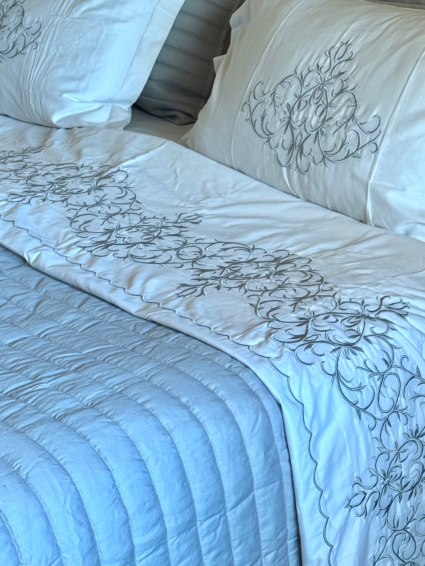 Embroidered Bedsheet Set