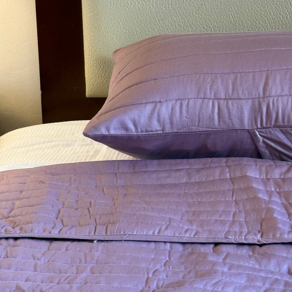 Solid Quilt Set