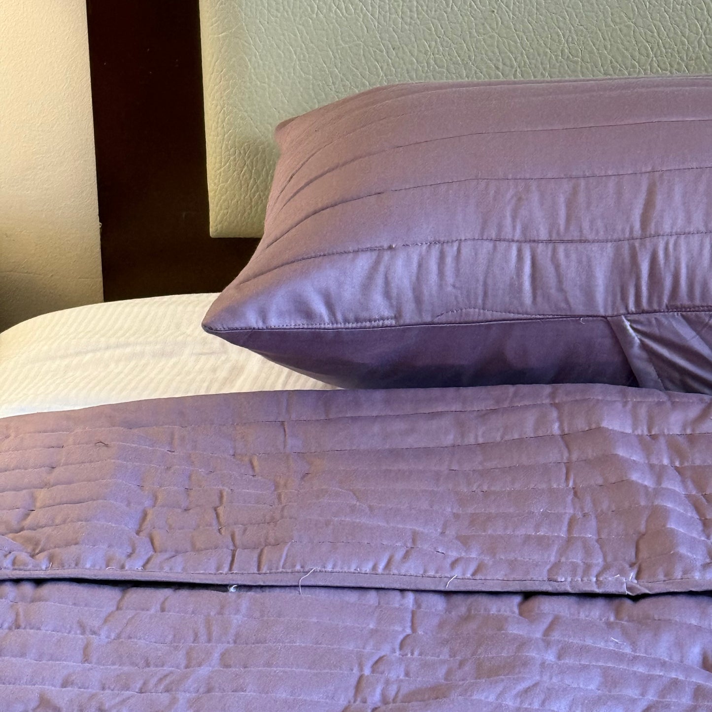 Solid Quilt Set