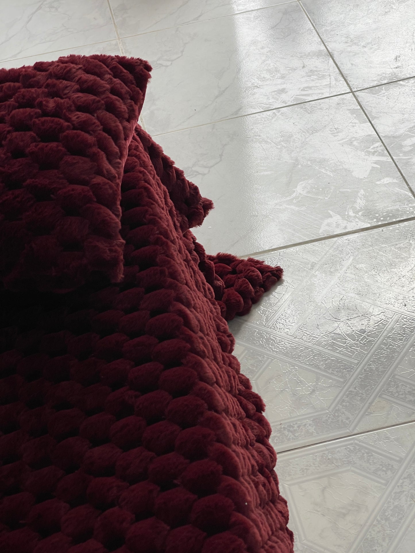 Wine Red Faux Fur Bedding Set