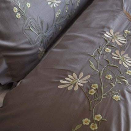 Embroidered Bedsheet Set