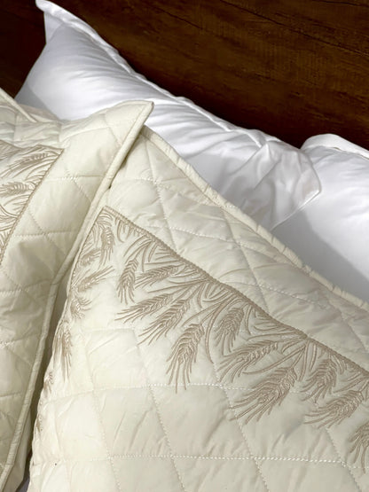 Embroidered Quilt Set