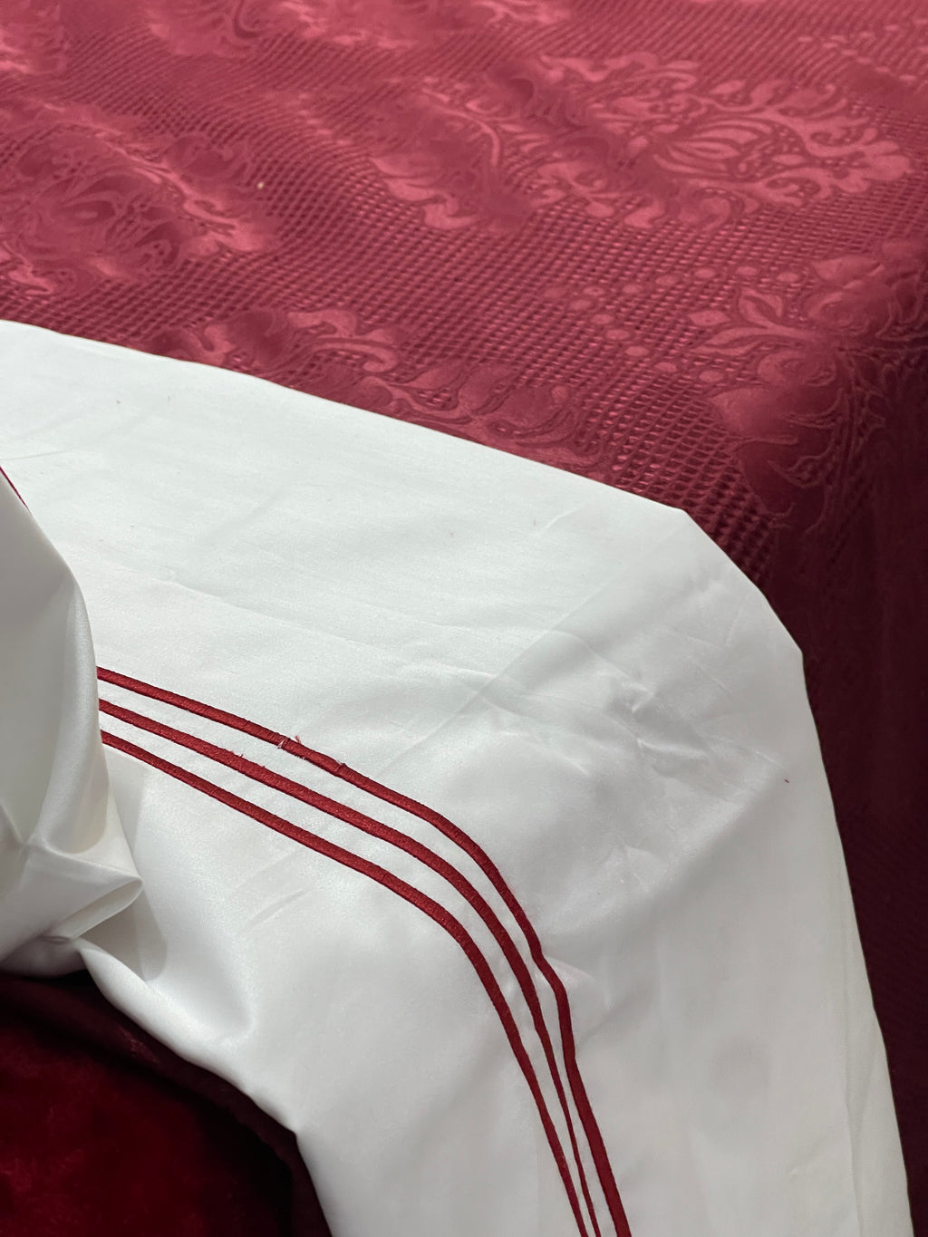 Embroidered Bedsheet Set