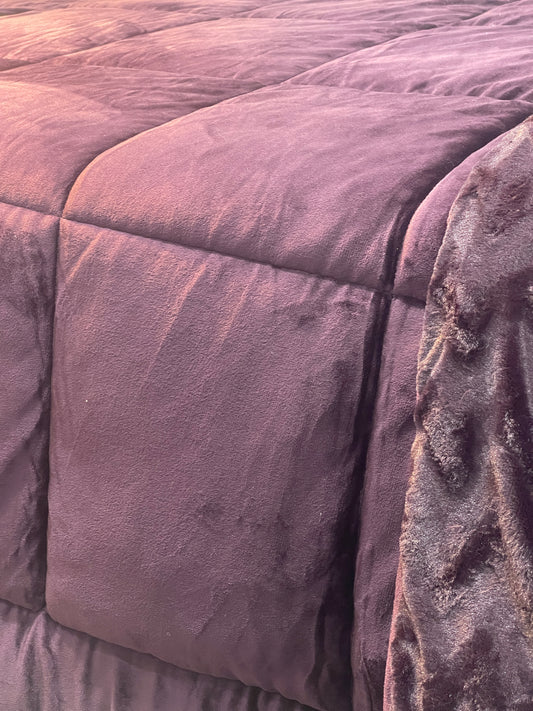 Lavender Faux Fur Bedding Set