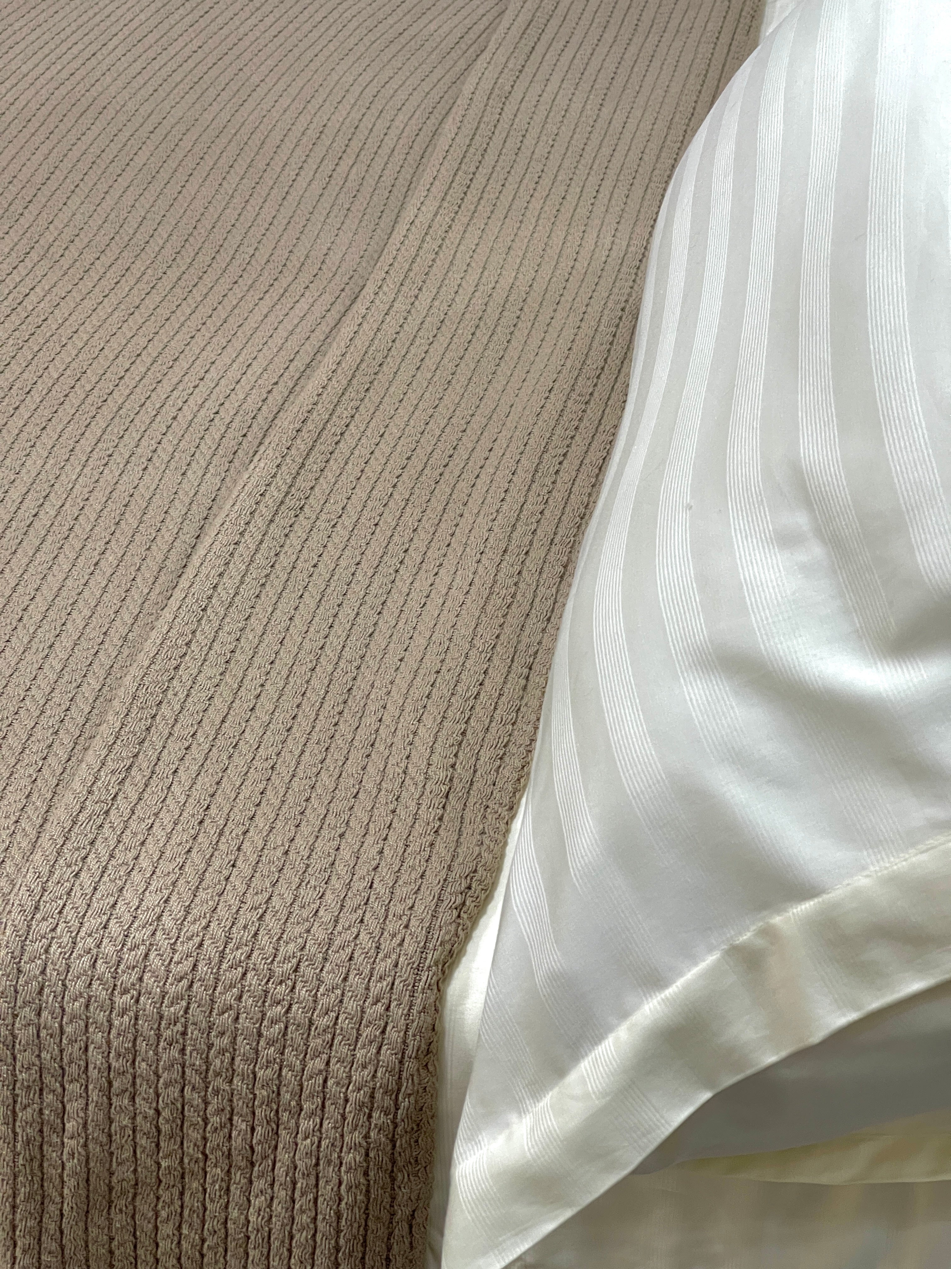 Egyptian Cotton Coverlet Set