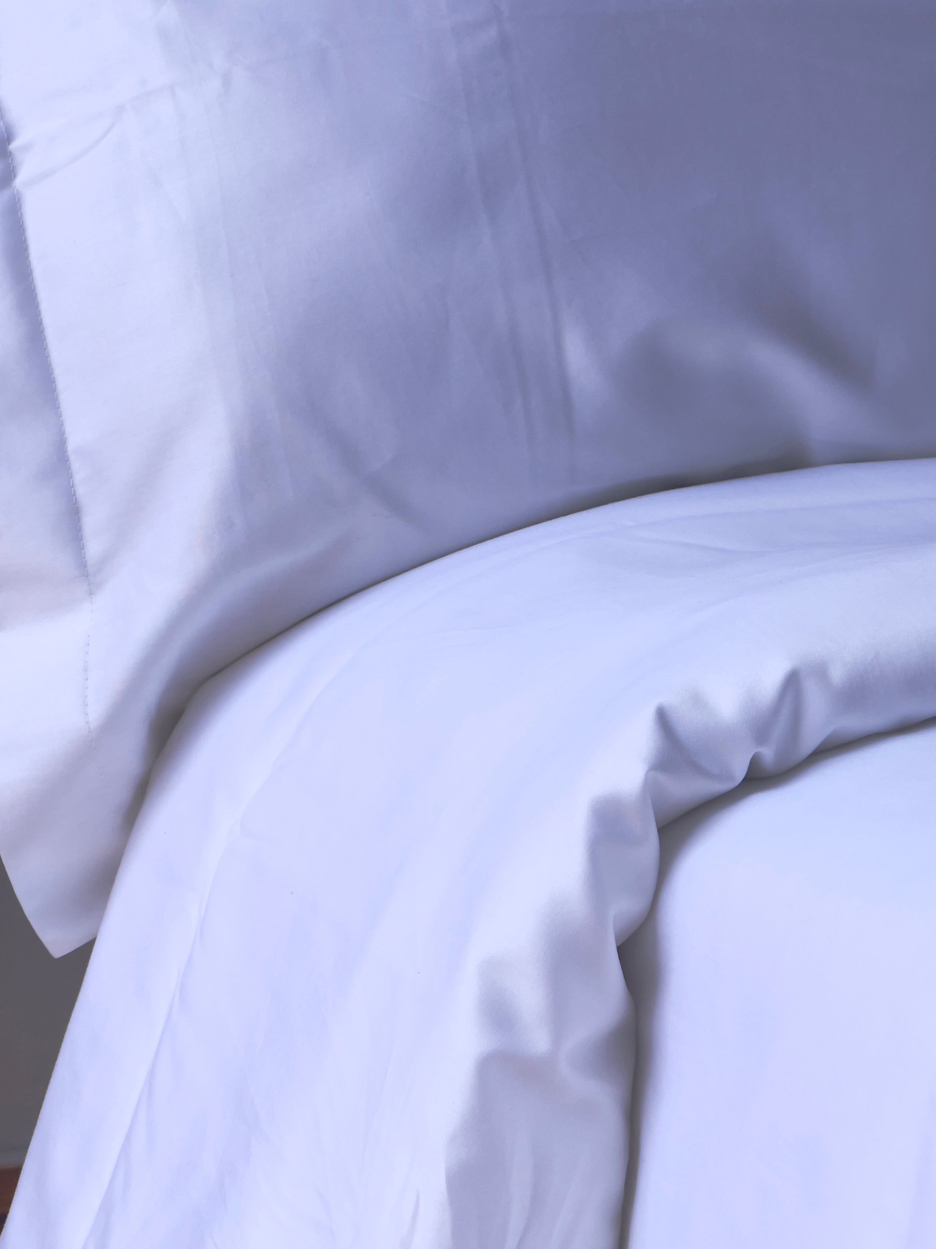 Luxe Sateen Bed Sheet Set