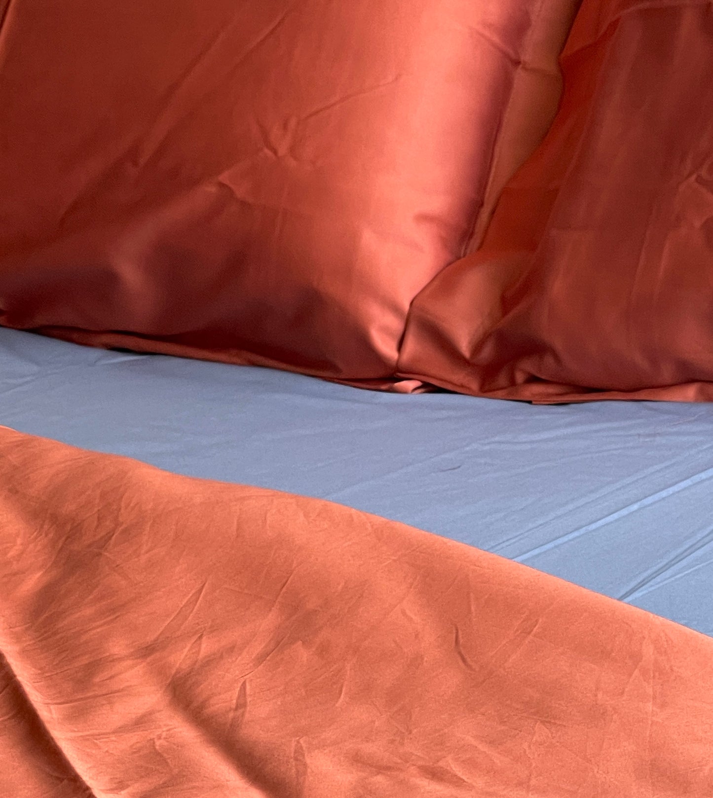 Luxe Sateen Bed Sheet Set