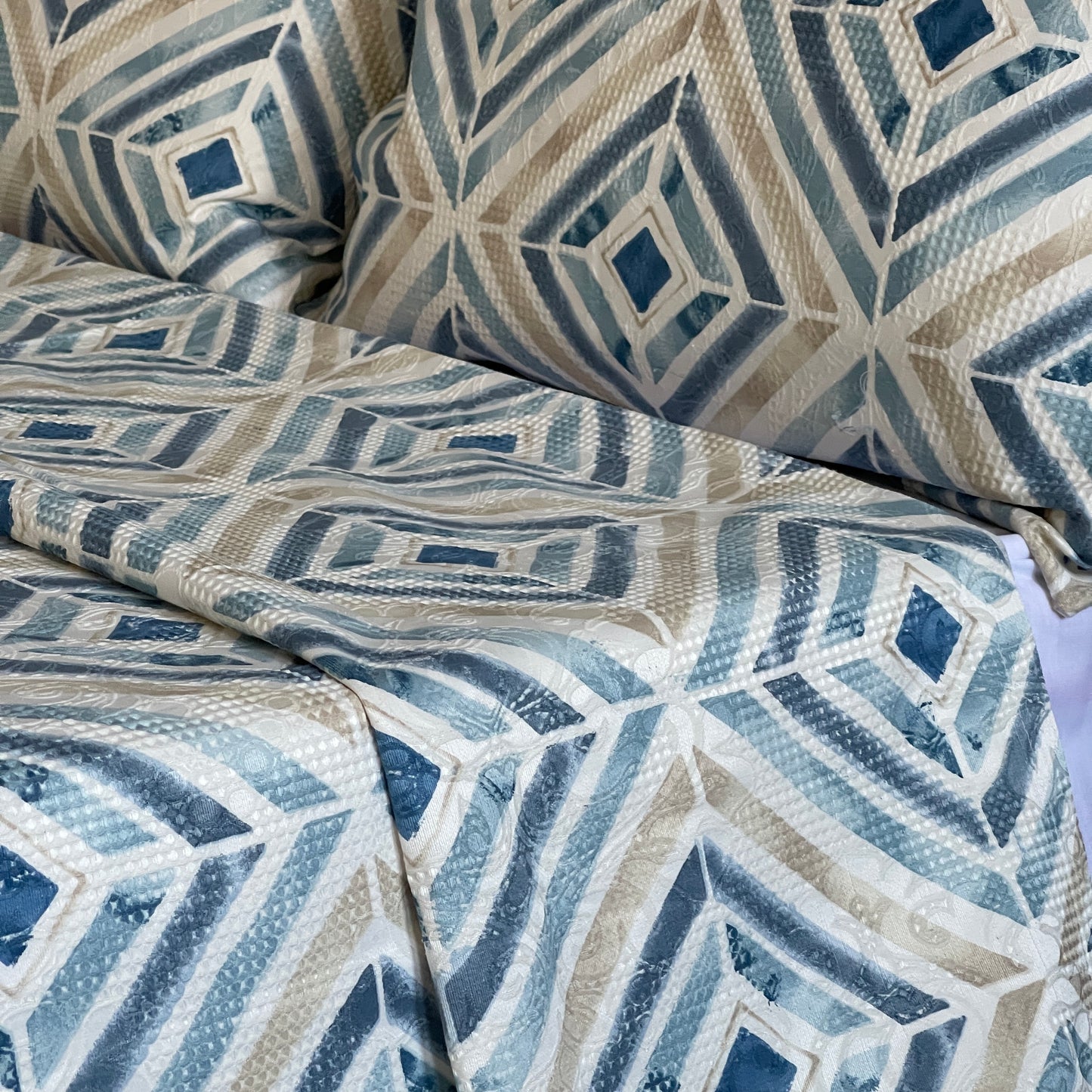 Jacquard Cotton Coverlet Set