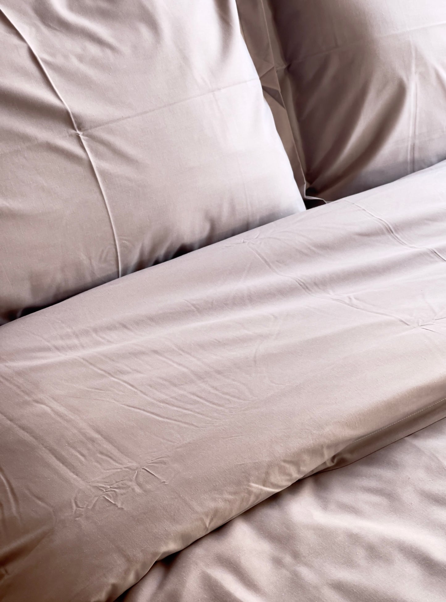 Luxe Sateen Bed Sheet Set