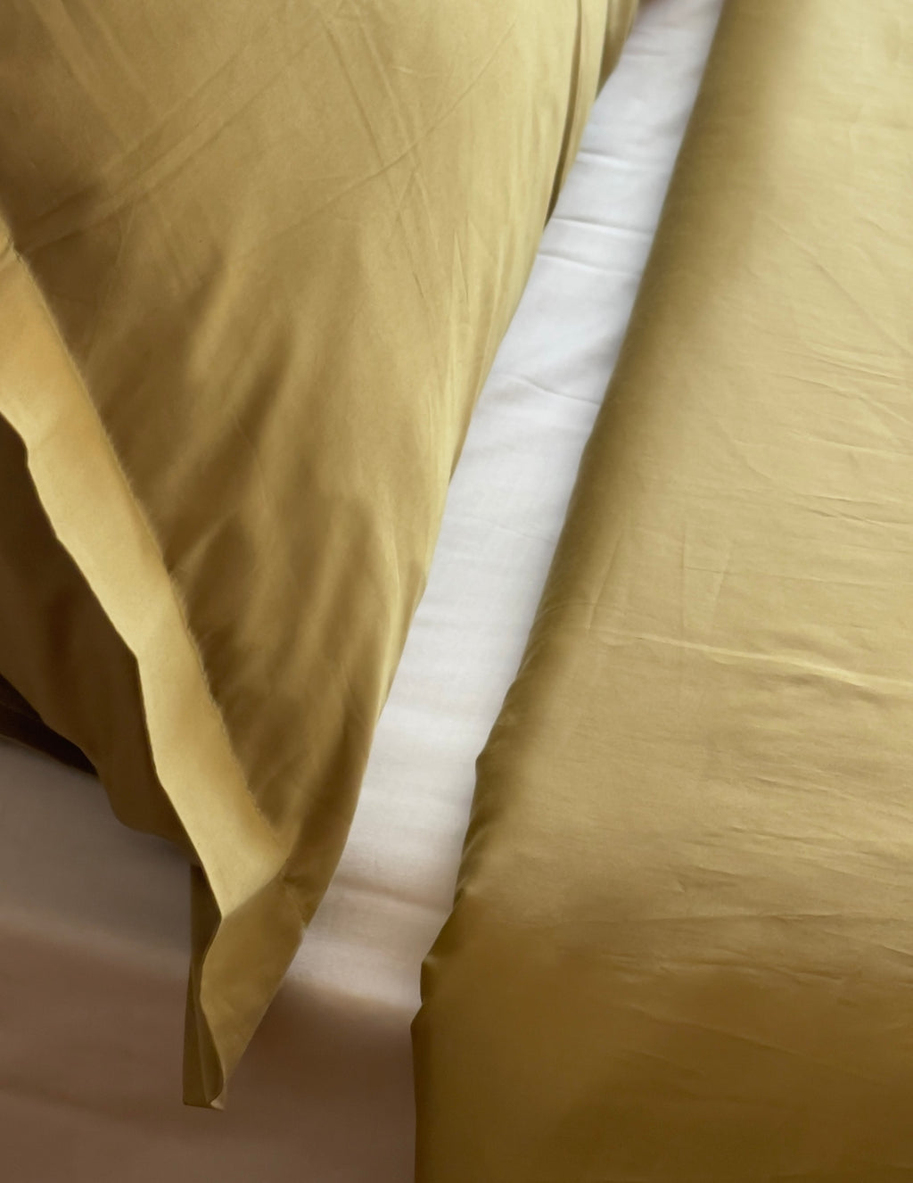 Luxe Sateen Bed Sheet Set