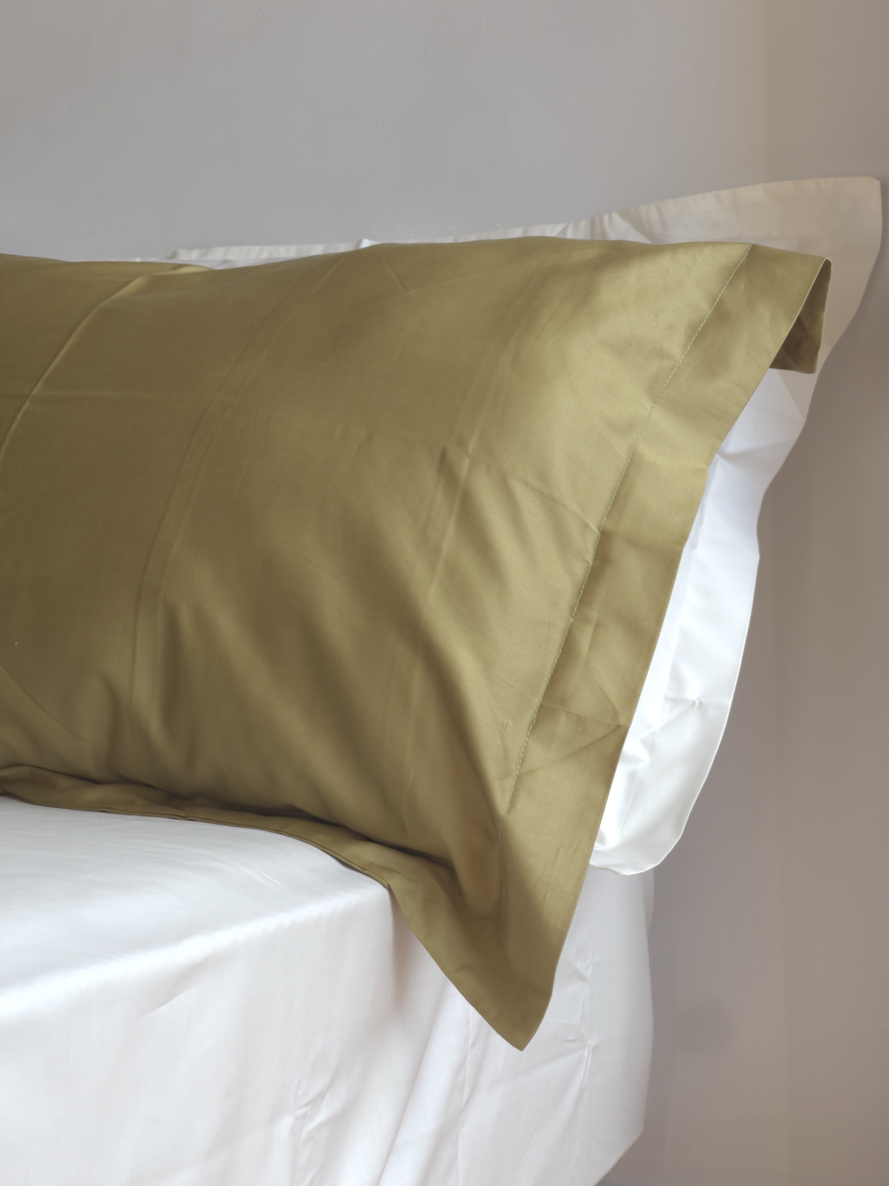 Luxe Sateen Bed Sheet Set