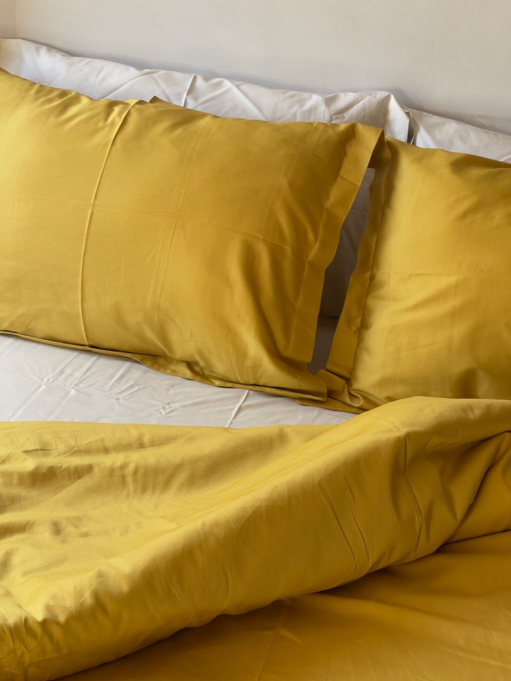Luxe Sateen Bed Sheet Set