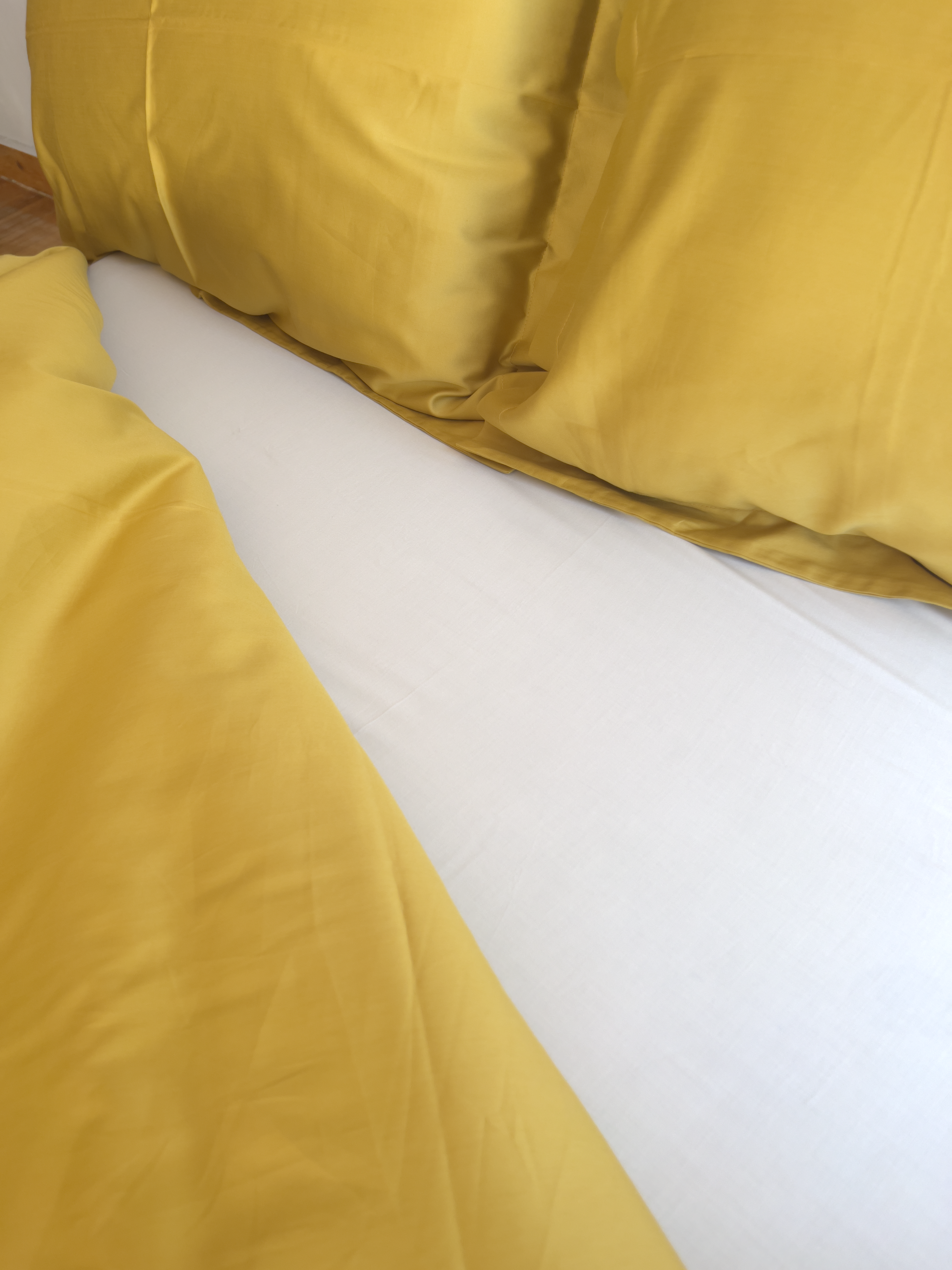 Luxe Sateen Bed Sheet Set