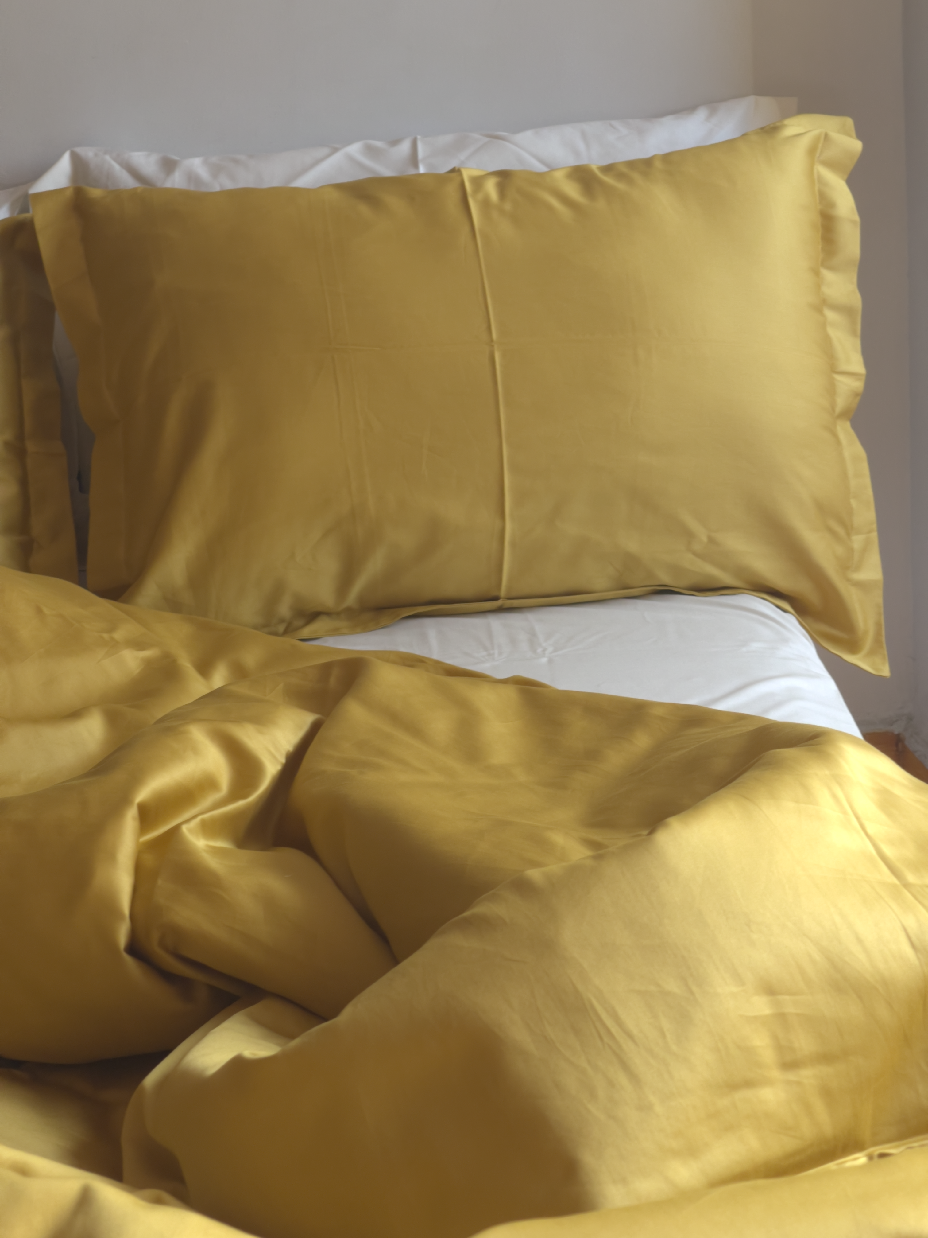 Luxe Sateen Bed Sheet Set