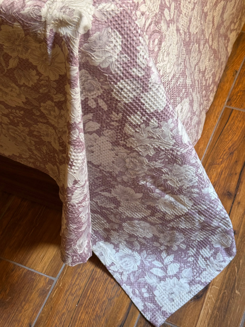 Jacquard Cotton Coverlet Set