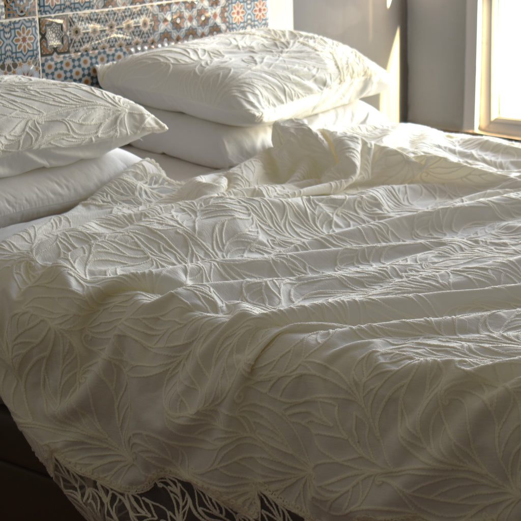 Bridal Bliss Bedspread Set