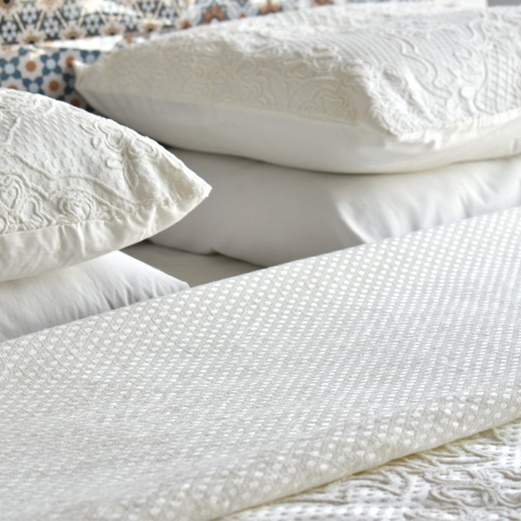 Bridal Bliss Bedspread Set