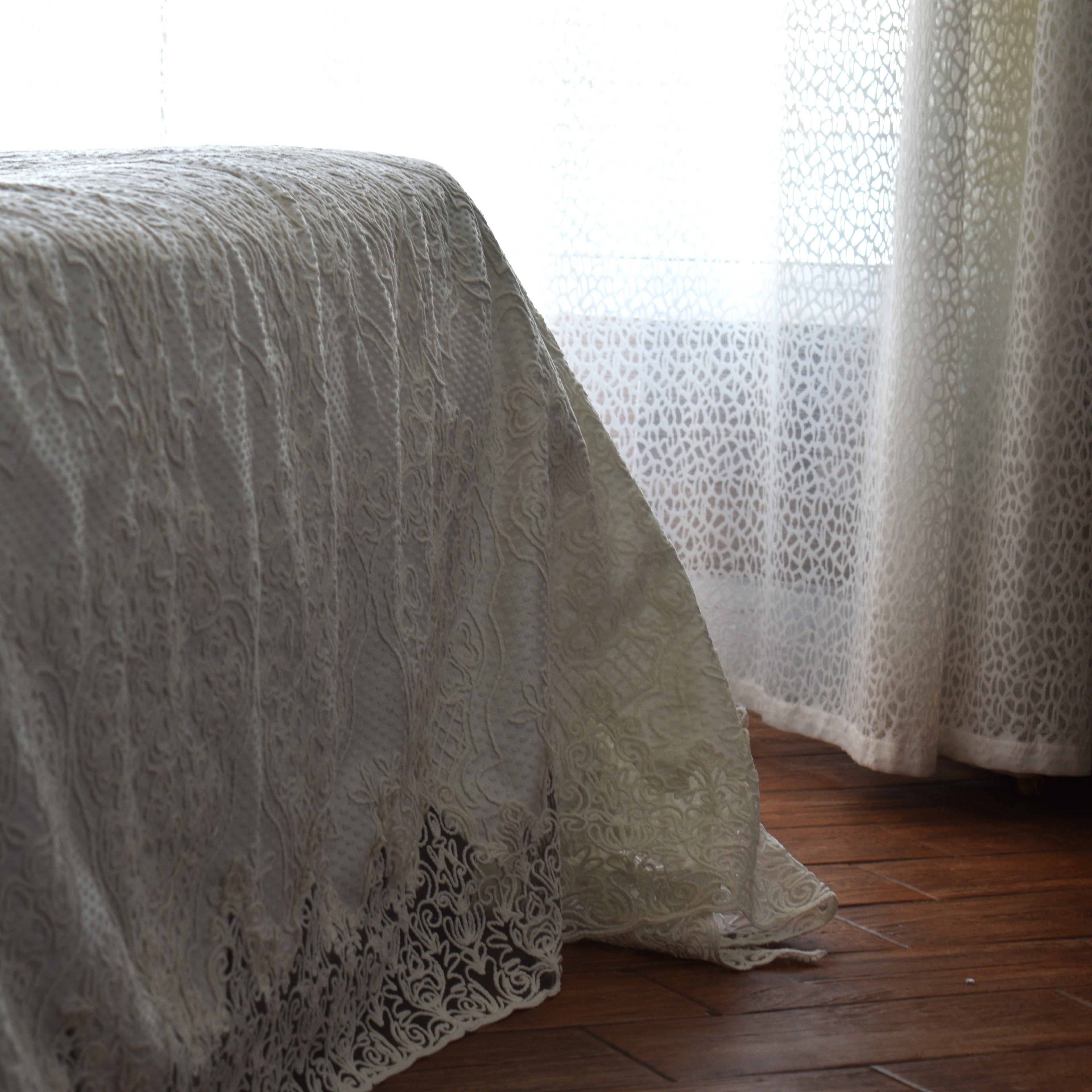 Bridal Bliss Bedspread Set