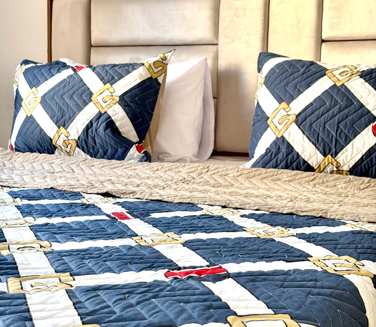 Printed Quilt Set