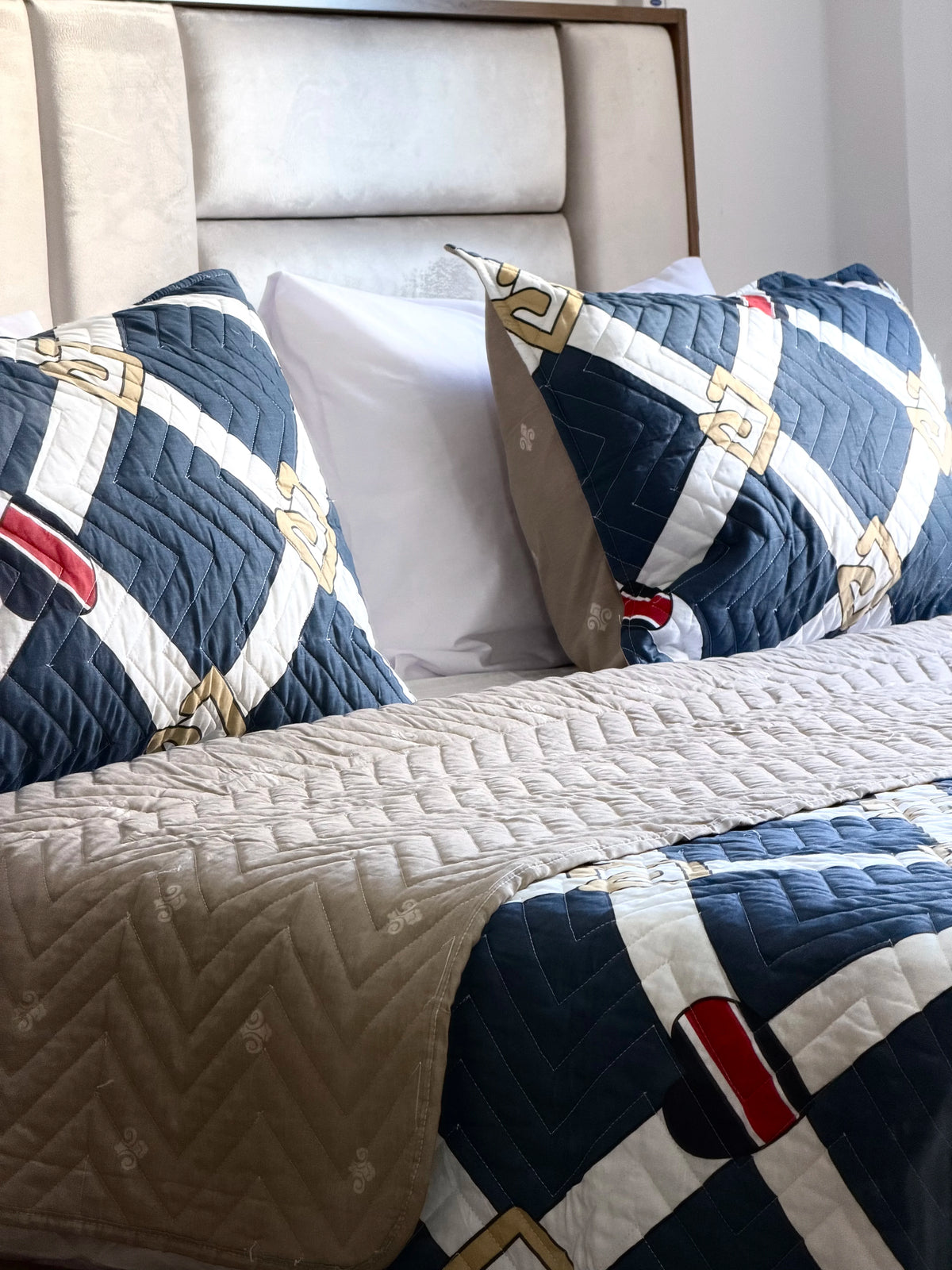 Printed Quilt Set