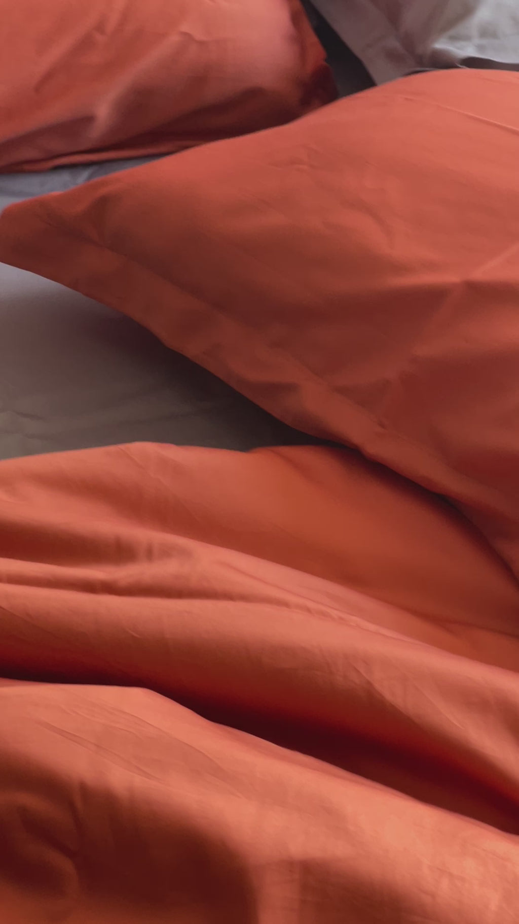 Luxe Sateen Bed Sheet Set