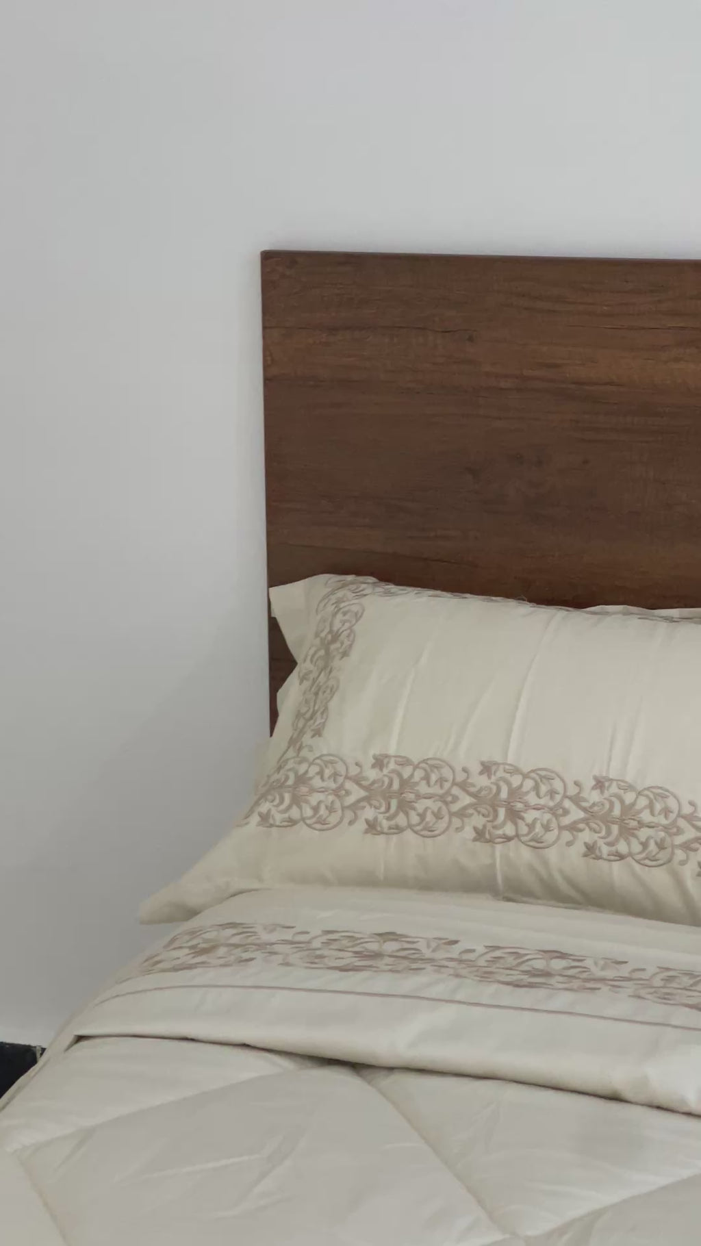 Embroidered Bedsheet Set